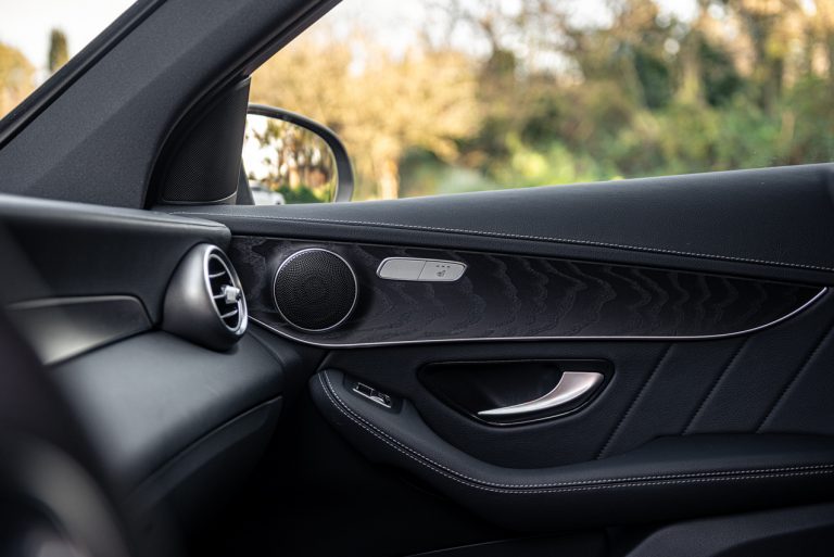 Mercedes-Benz GLC, la prova su strada