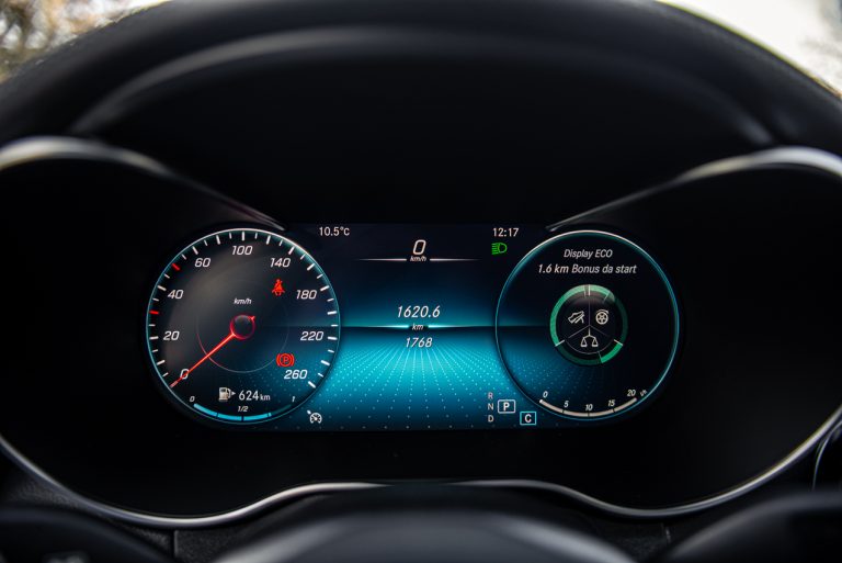 Mercedes-Benz GLC, la prova su strada