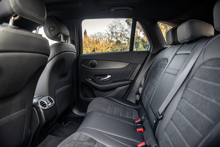 Mercedes-Benz GLC, la prova su strada