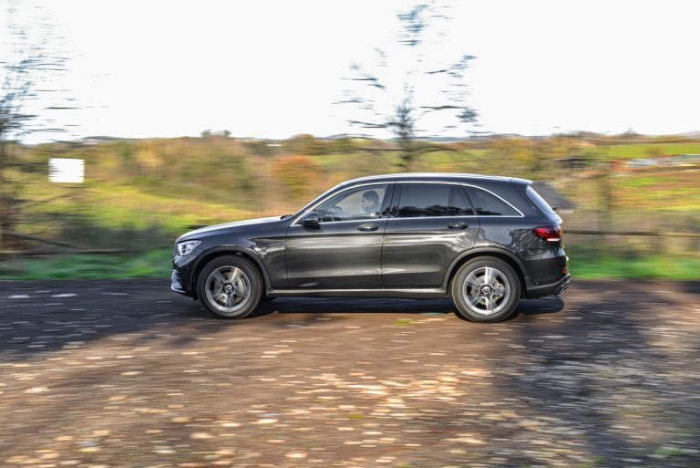 Mercedes-Benz GLC, la prova su strada