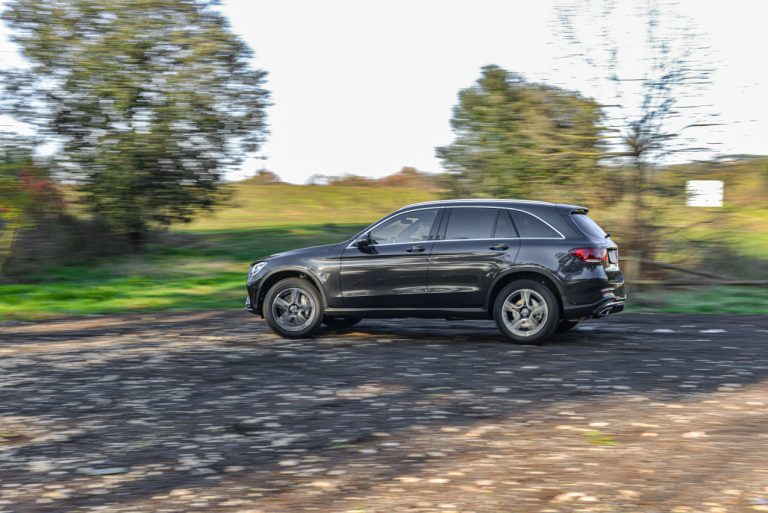 Mercedes-Benz GLC, la prova su strada
