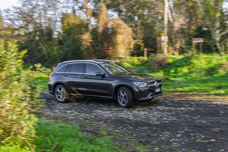 Mercedes-Benz GLC, la prova su strada