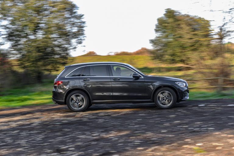 Mercedes-Benz GLC, la prova su strada