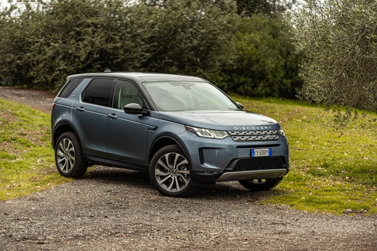 Land Rover Discovery Sport 2.0 TD4: la prova su strada
