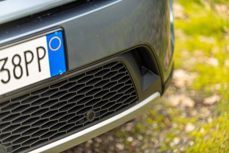 Land Rover Discovery Sport 2.0 TD4: la prova su strada