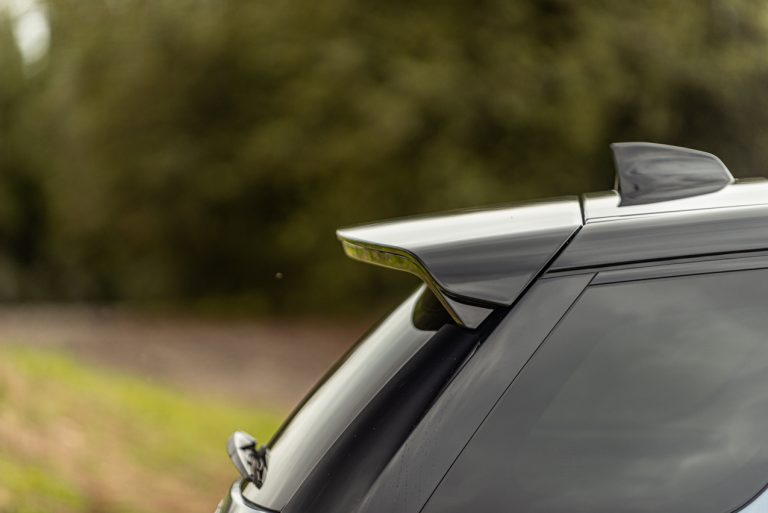 Land Rover Discovery Sport 2.0 TD4: la prova su strada