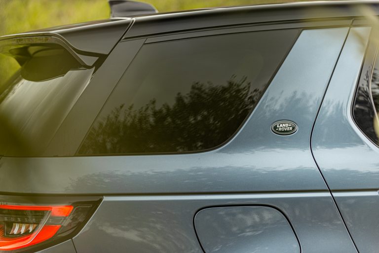 Land Rover Discovery Sport 2.0 TD4: la prova su strada