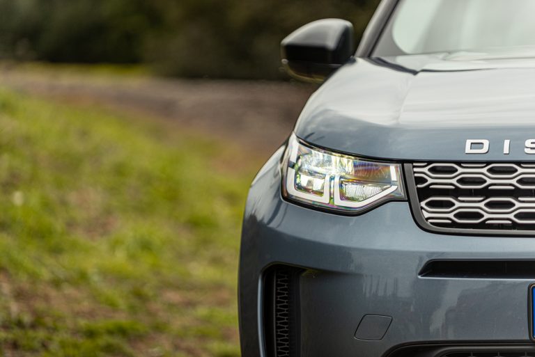 Land Rover Discovery Sport 2.0 TD4: la prova su strada