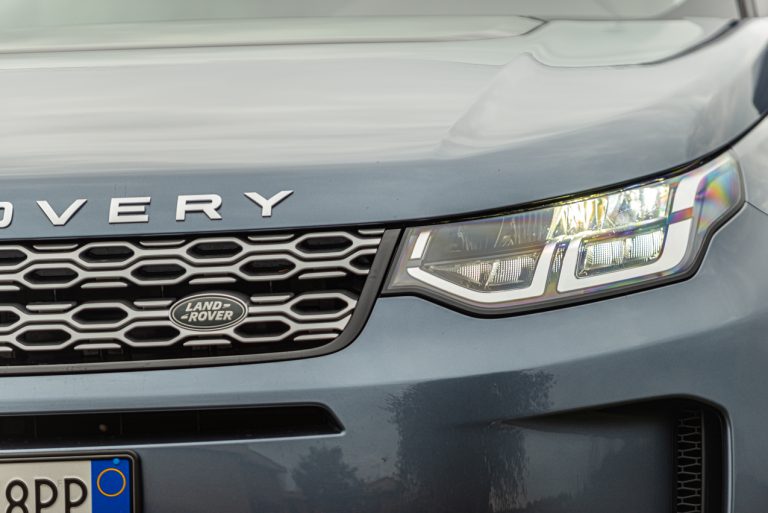 Land Rover Discovery Sport 2.0 TD4: la prova su strada