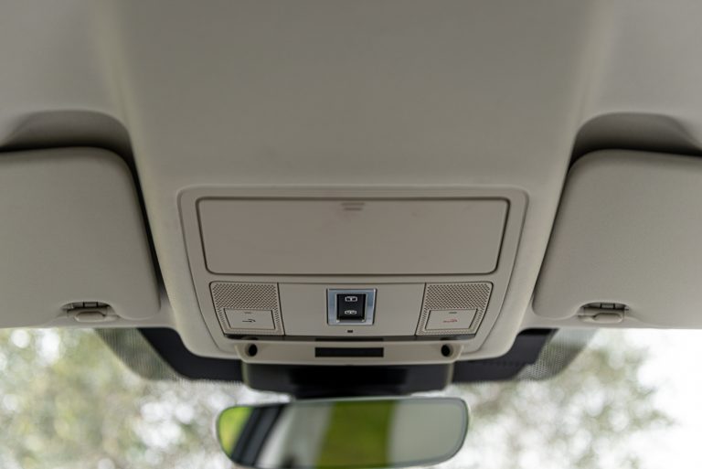 Land Rover Discovery Sport 2.0 TD4: la prova su strada