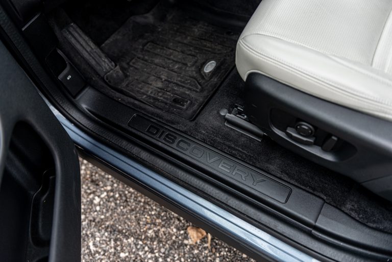 Land Rover Discovery Sport 2.0 TD4: la prova su strada