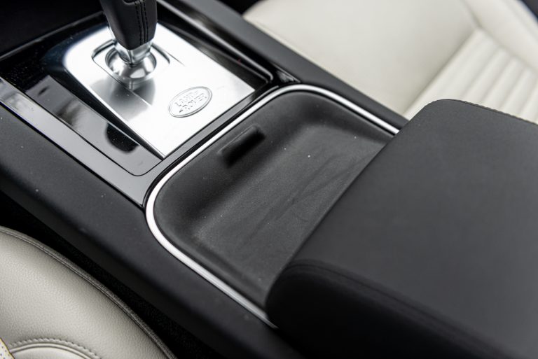Land Rover Discovery Sport 2.0 TD4: la prova su strada