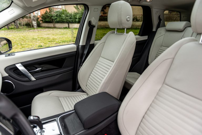 Land Rover Discovery Sport 2.0 TD4: la prova su strada