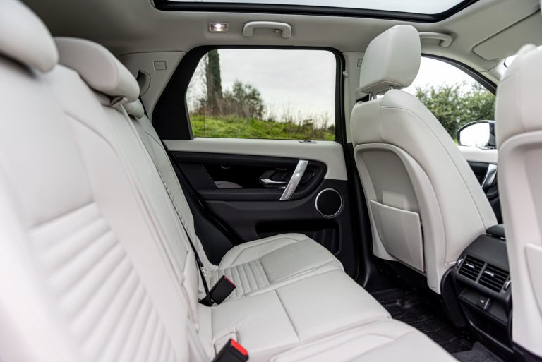Land Rover Discovery Sport 2.0 TD4: la prova su strada