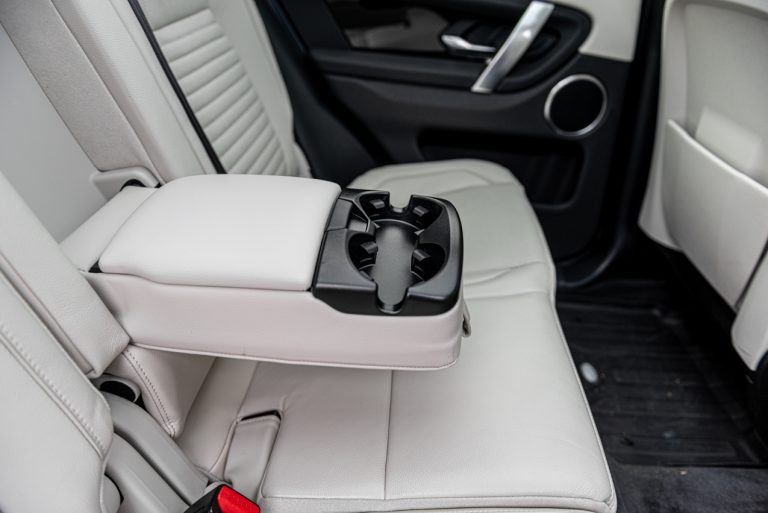 Land Rover Discovery Sport 2.0 TD4: la prova su strada