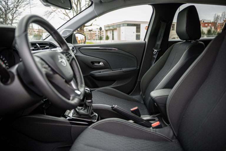 Opel Corsa 1.2 turbo MT: la prova su strada