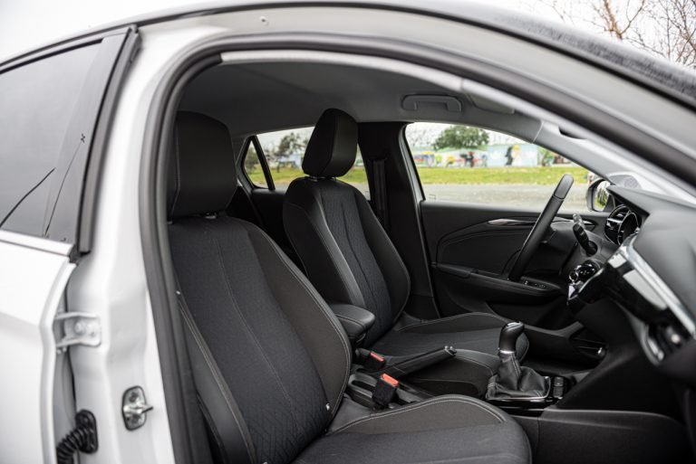 Opel Corsa 1.2 turbo MT: la prova su strada