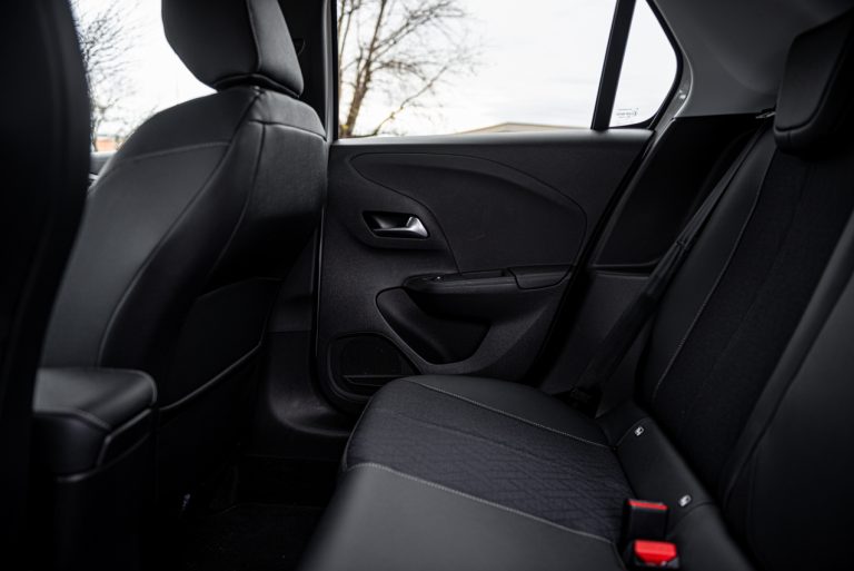 Opel Corsa 1.2 turbo MT: la prova su strada