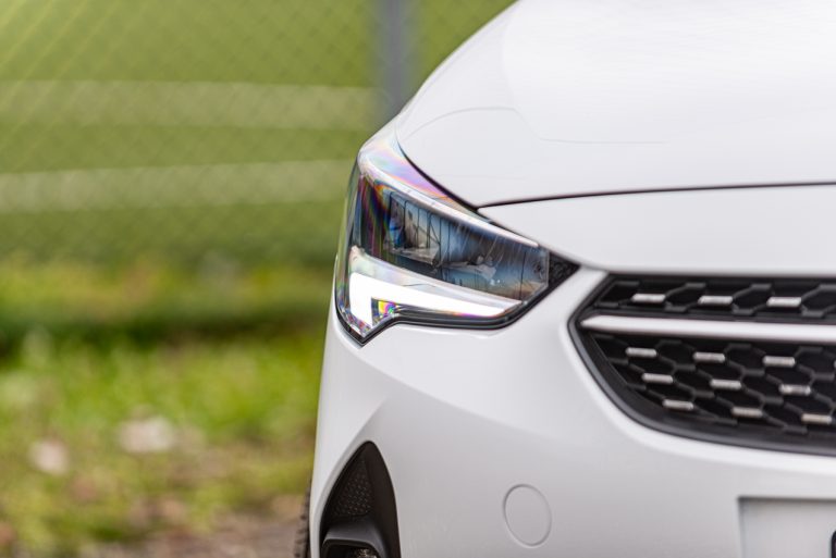 Opel Corsa 1.2 turbo MT: la prova su strada