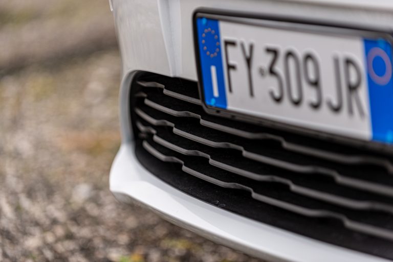 Opel Corsa 1.2 turbo MT: la prova su strada