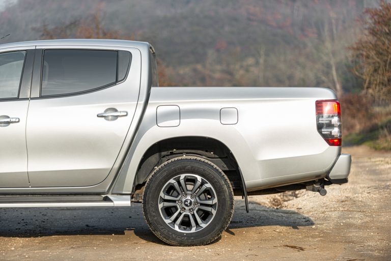 Mitsubishi L200 2020, la prova su strada