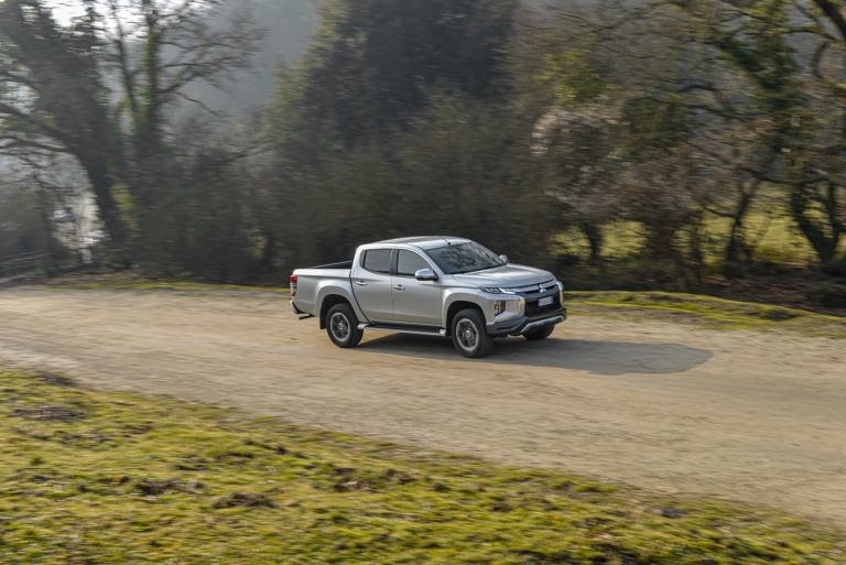Mitsubishi L200 2020, la prova su strada