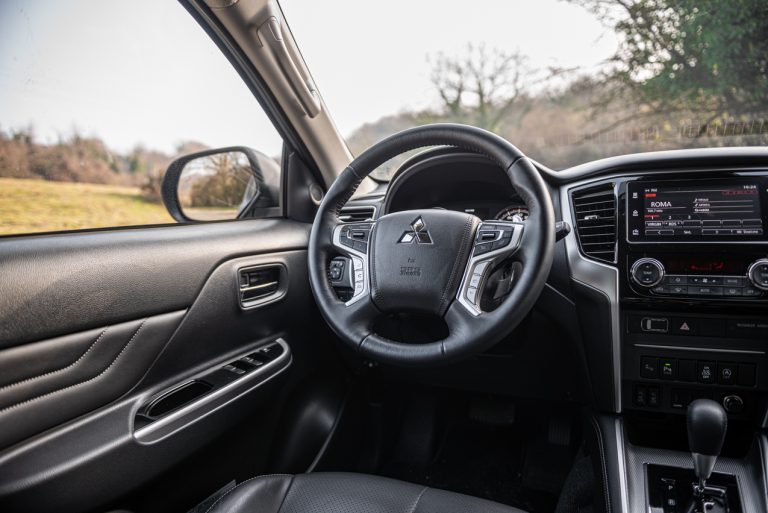 Mitsubishi L200 2020, la prova su strada