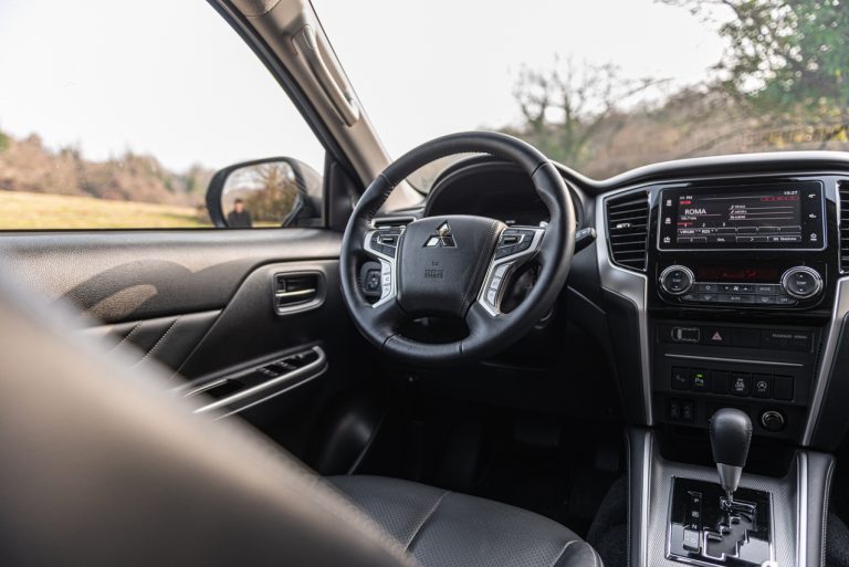 Mitsubishi L200 2020, la prova su strada