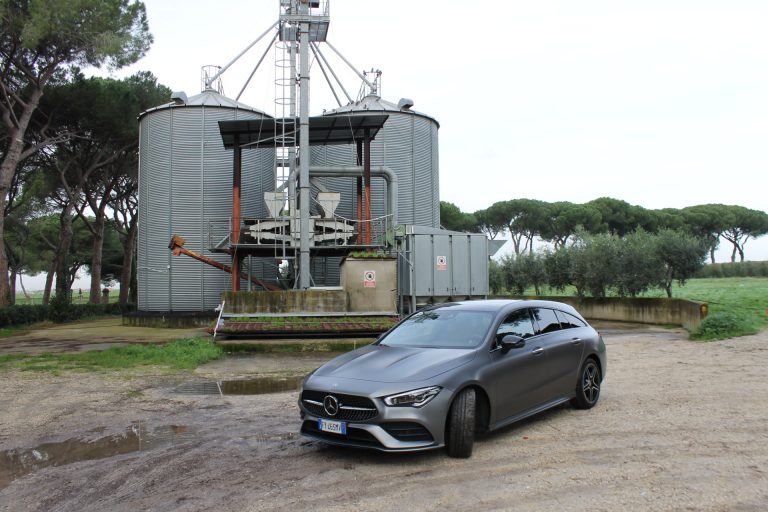 Mercedes-Benz CLA 200 Shooting Brake: la prova su strada