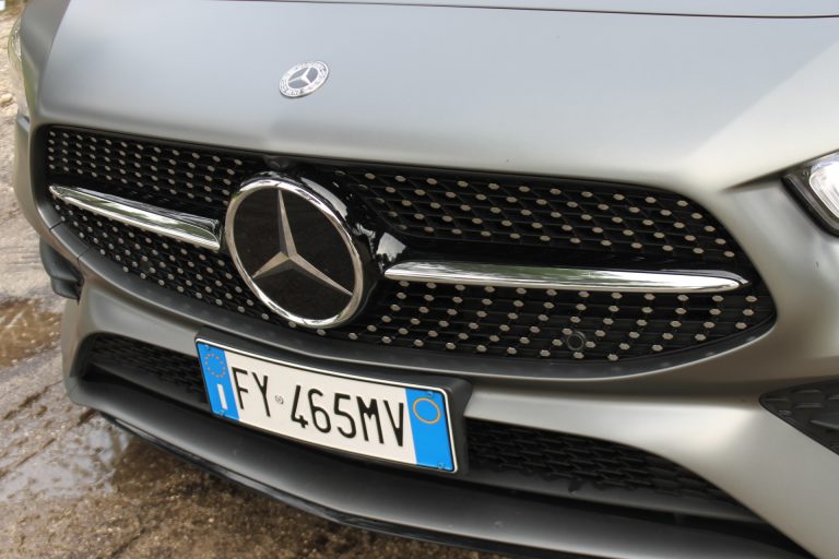 Mercedes-Benz CLA 200 Shooting Brake: la prova su strada