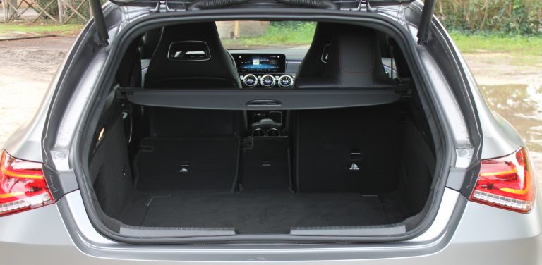 Mercedes-Benz CLA 200 Shooting Brake: la prova su strada