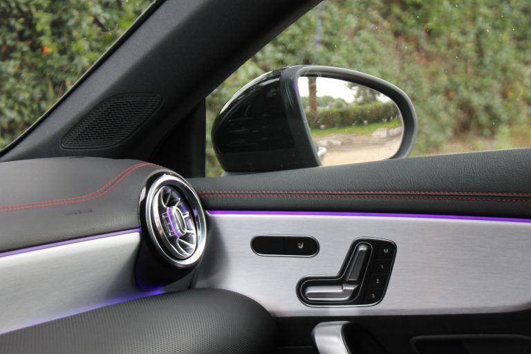 Mercedes-Benz CLA 200 Shooting Brake: la prova su strada
