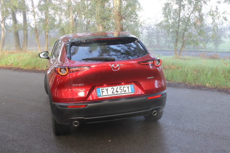 Mazda CX-30 2.0 122CV SKYACTIV-G Hybrid Exclusive