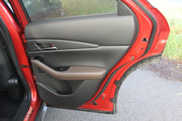 Mazda CX-30 2.0 122CV SKYACTIV-G Hybrid Exclusive