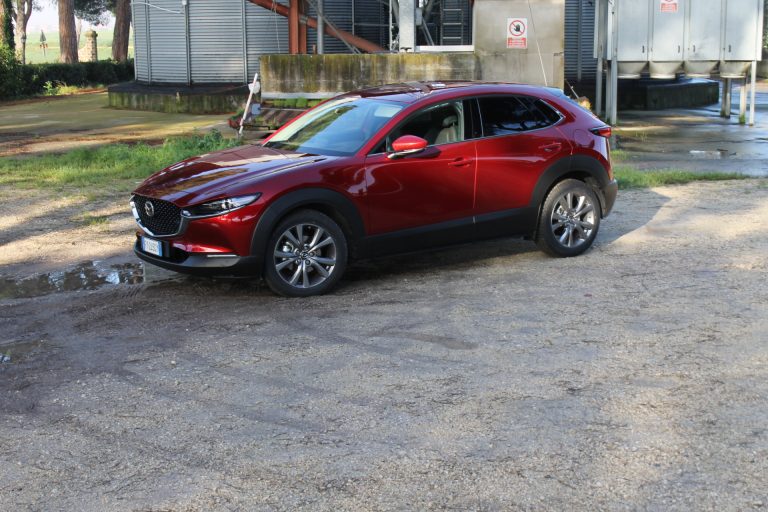 Mazda CX-30 2.0 122CV SKYACTIV-G Hybrid Exclusive