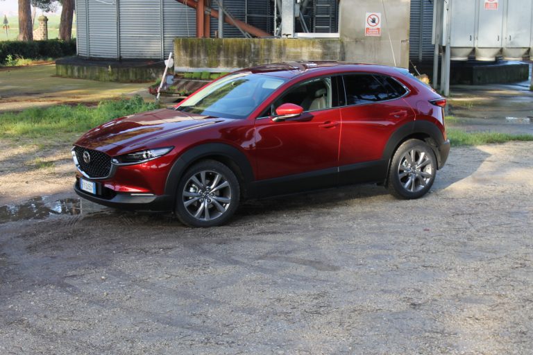 Mazda CX-30 2.0 122CV SKYACTIV-G Hybrid Exclusive