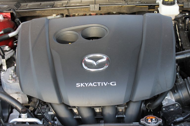 Mazda CX-30 2.0 122CV SKYACTIV-G Hybrid Exclusive