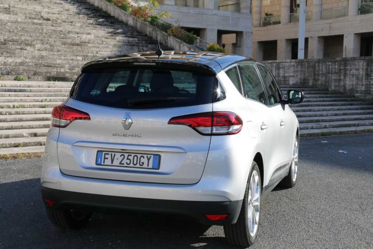 Renault Megane Scénic 1.7 dCi Sport Edition 2: la prova su strada