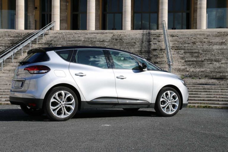 Renault Megane Scénic 1.7 dCi Sport Edition 2: la prova su strada
