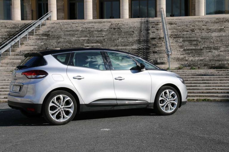 Renault Megane Scénic 1.7 dCi Sport Edition 2: la prova su strada