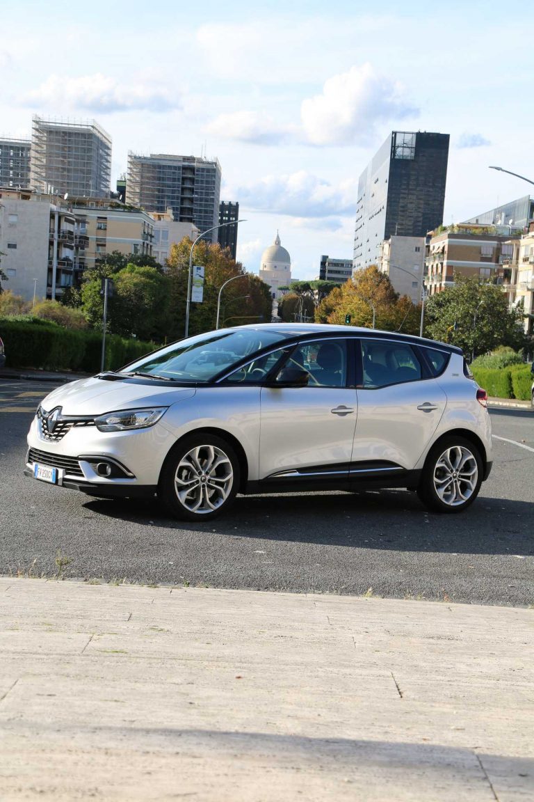 Renault Megane Scénic 1.7 dCi Sport Edition 2: la prova su strada