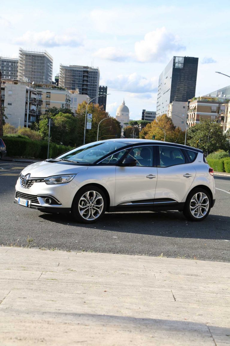Renault Megane Scénic 1.7 dCi Sport Edition 2: la prova su strada