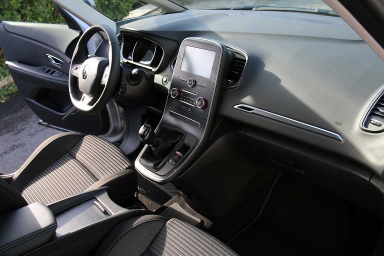 Renault Megane Scénic 1.7 dCi Sport Edition 2: la prova su strada