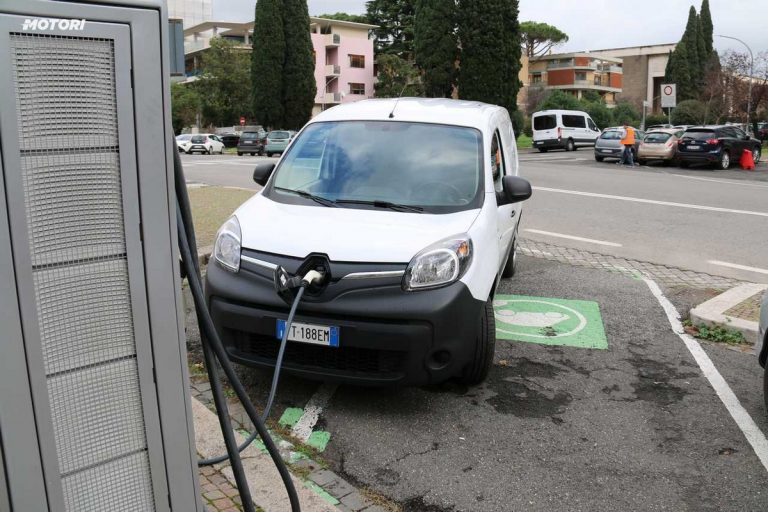 Renault Kangoo Z.E.: la prova su strada