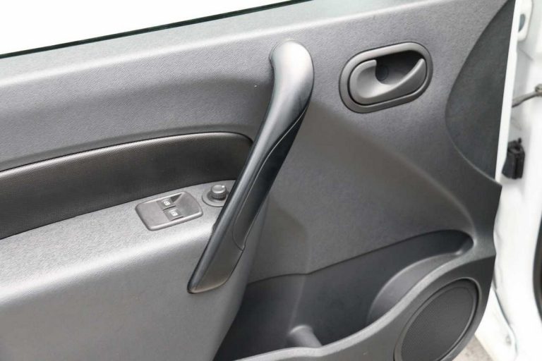Renault Kangoo Z.E.: la prova su strada