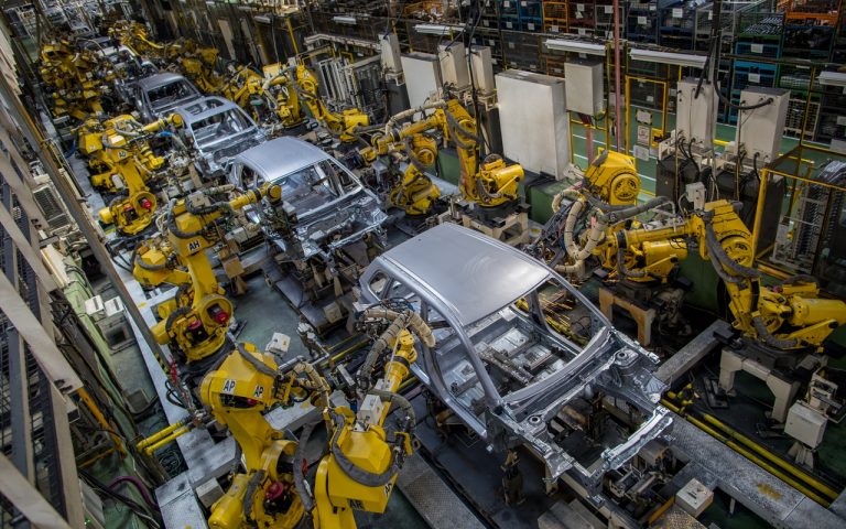 Suzuki: le immagini dell'impianto ungherese