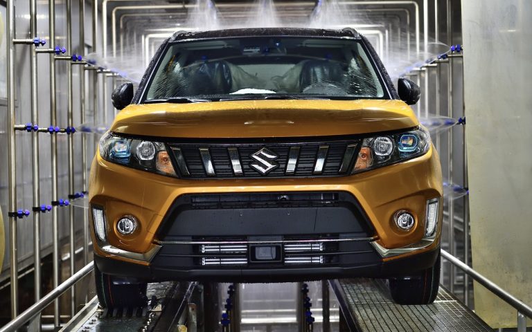 Suzuki: le immagini dell'impianto ungherese