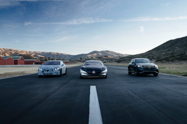 Presentate a Los Angeles le Mercedes-Benz EQS
