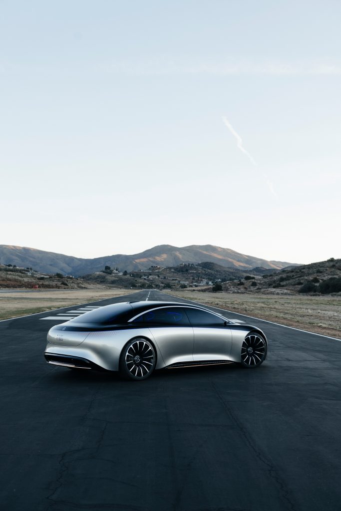 Presentate a Los Angeles le Mercedes-Benz EQS