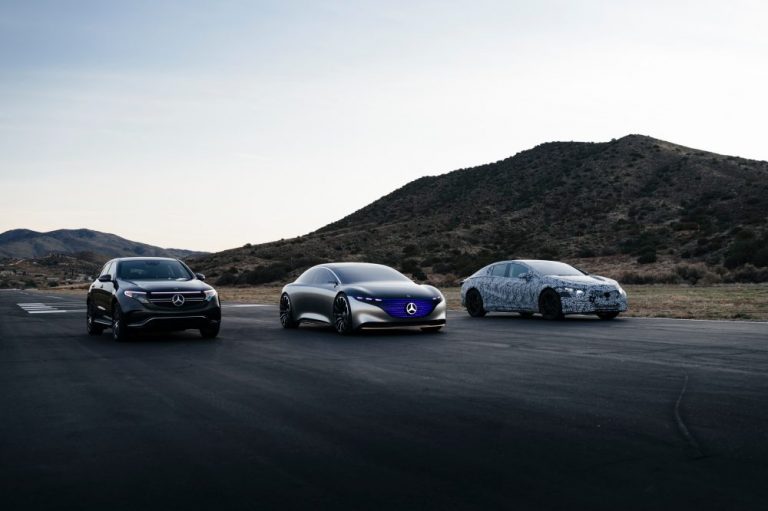 Presentate a Los Angeles le Mercedes-Benz EQS